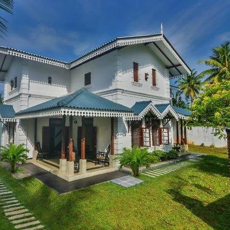 Headman House Antique Villa - A Seaside Royal Stay Ahangama Dış mekan fotoğraf