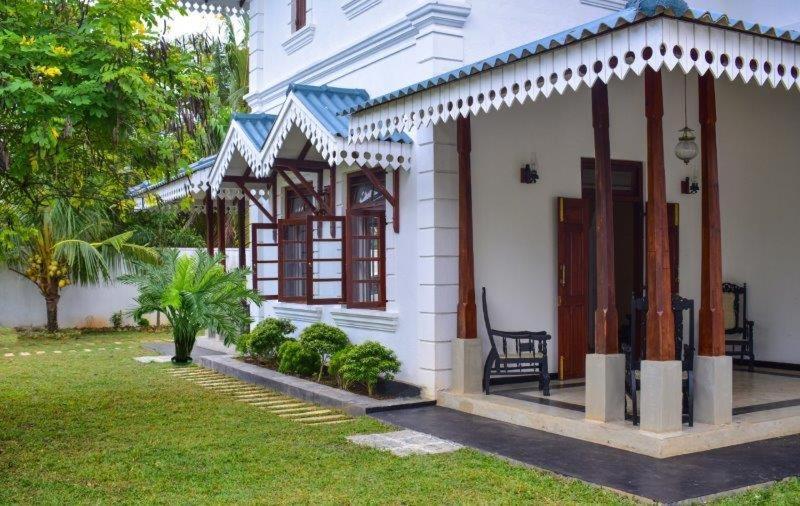 Headman House Antique Villa - A Seaside Royal Stay Ahangama Dış mekan fotoğraf