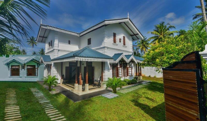 Headman House Antique Villa - A Seaside Royal Stay Ahangama Dış mekan fotoğraf